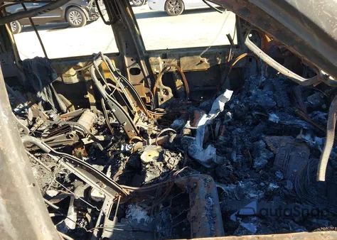 2003 Lincoln Navigator z USA, uszkodzony, nr VIN 5LMFU27RX3LJ18065